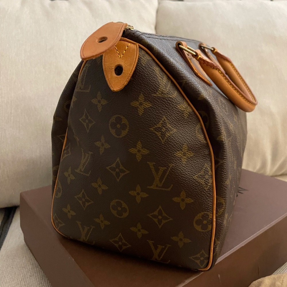 Authentic Pre-love Speedy 30 OBO - Picture 4 of 16